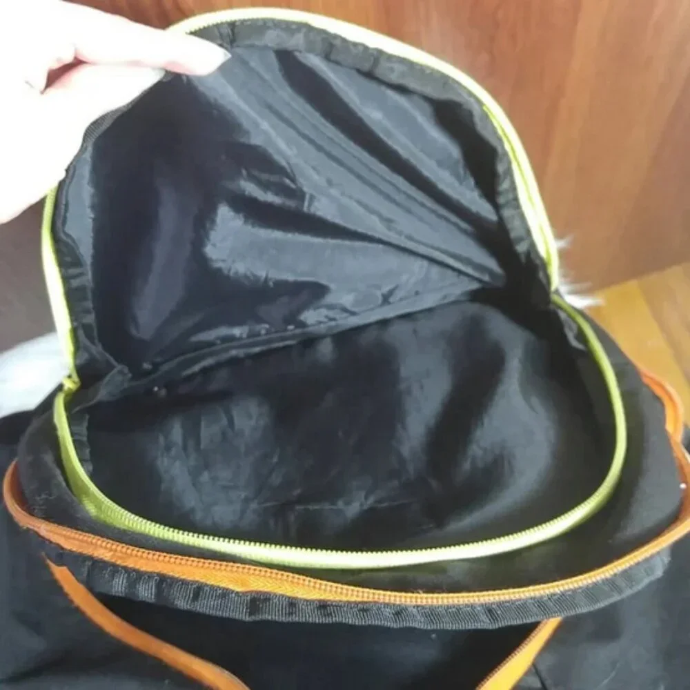 Billabong flame wave backpack with padded laptop pocket